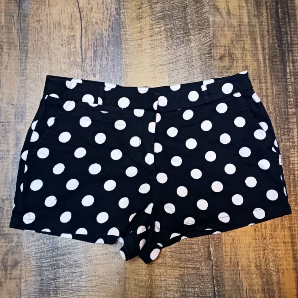 XXI Black White Polka-dot Shorts Sz L